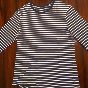 Lululemon long sleeve tee